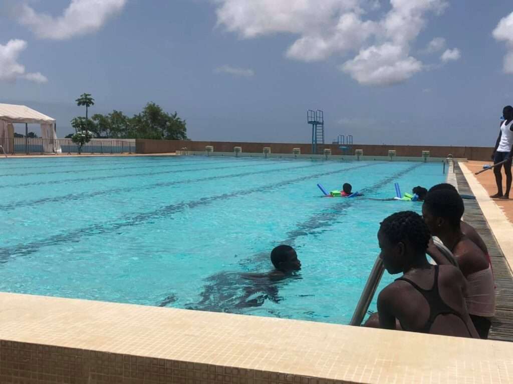 la plus grande piscine de Côte d'Ivoire